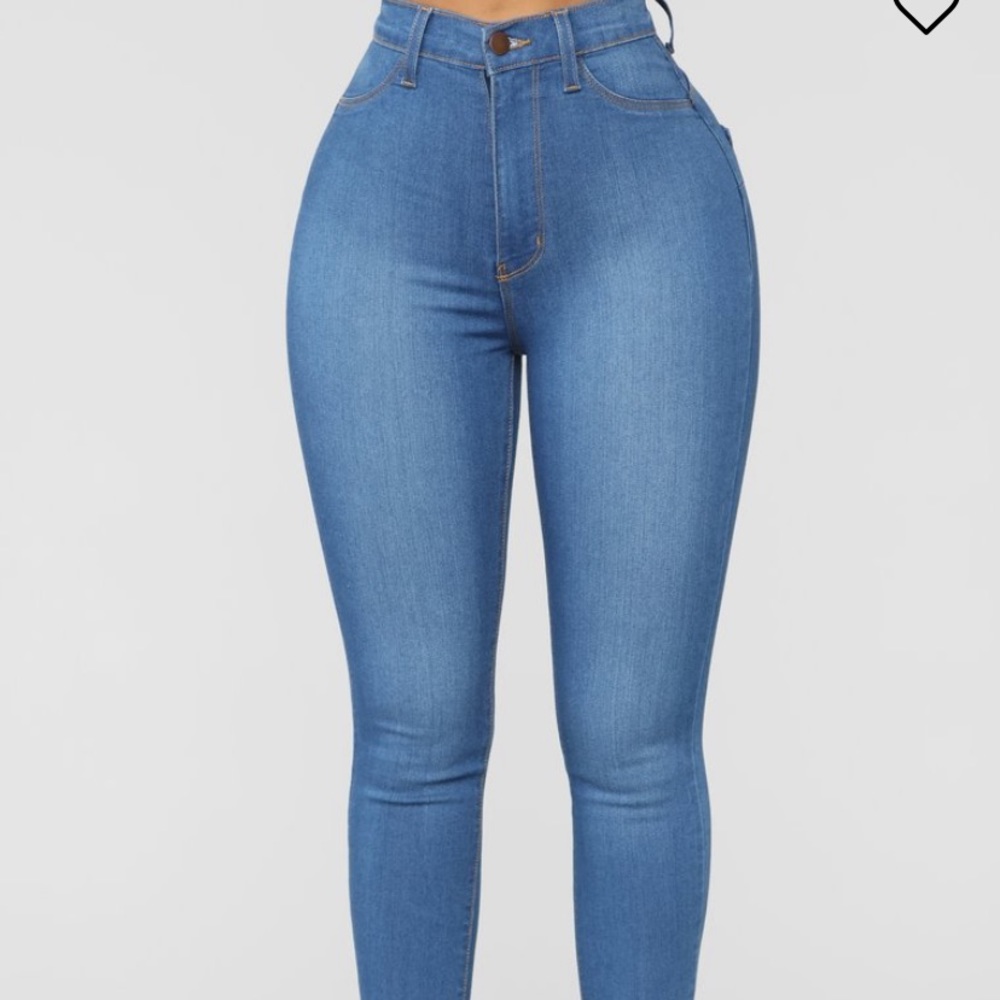 Classic beauty high waisted Fashion Nova Jeans